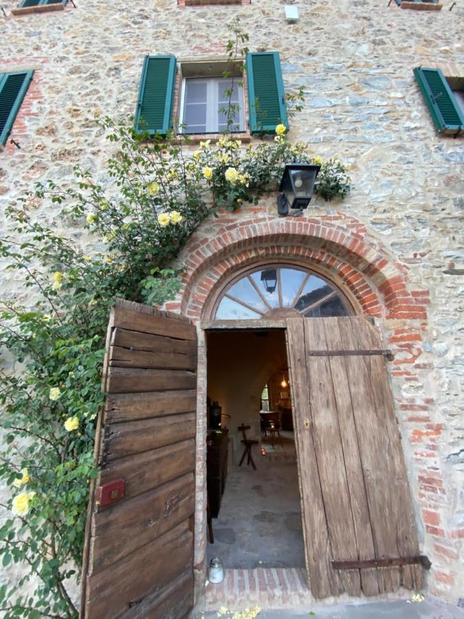 Agriturismo La Via Dell'Oliviera Ciciano Екстер'єр фото